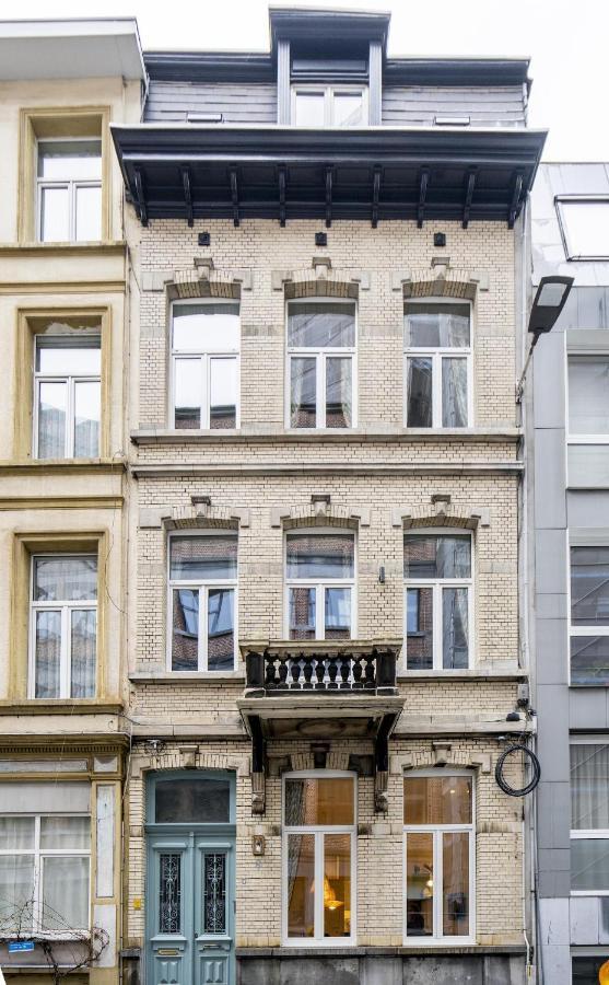 Shway Le Pierre Apartment Antwerpen Ngoại thất bức ảnh