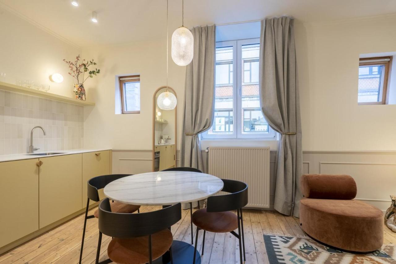 Shway Le Pierre Apartment Antwerpen Ngoại thất bức ảnh
