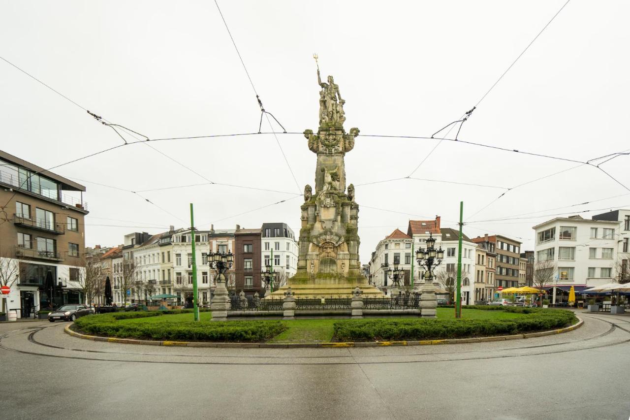 Shway Le Pierre Apartment Antwerpen Ngoại thất bức ảnh